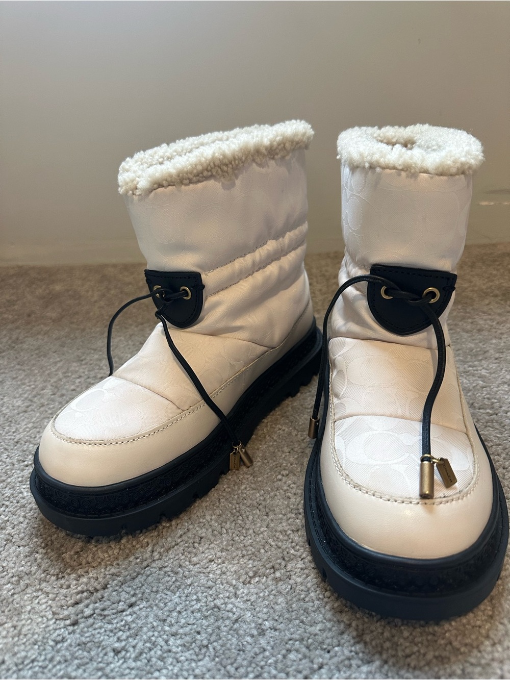 Coach Cream Lace-Up Quilted Winter Boots with Black Sole